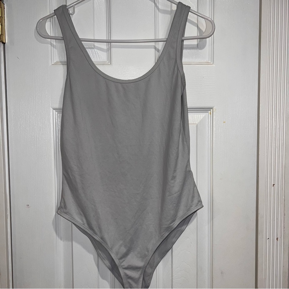 Stone White/Gray Scoop Neck Bodysuit with Wide Straps